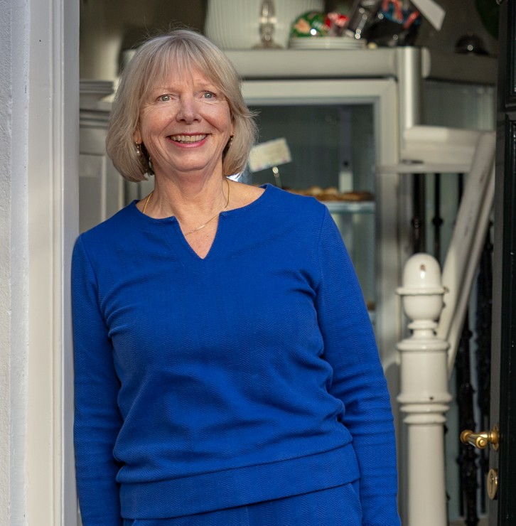 Janna van Maar gaat met pensioen. Een nalatenschap van tien jaar betrokkenheid bij onderwijs en logistieke samenwerking.